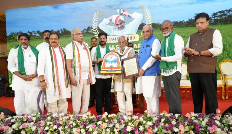 వైఎస్సార్ కు తోడునీడ కెవిపి