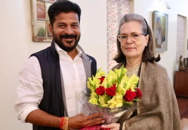 రేవంత్ శభాష్: సోనియా అభినందన