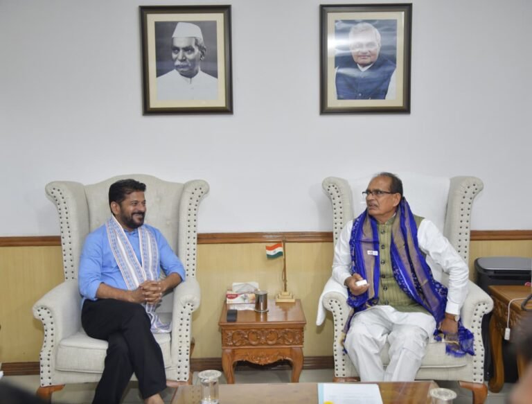Allocate 11.56 Lakh Houses: Revanth to Shivaraj