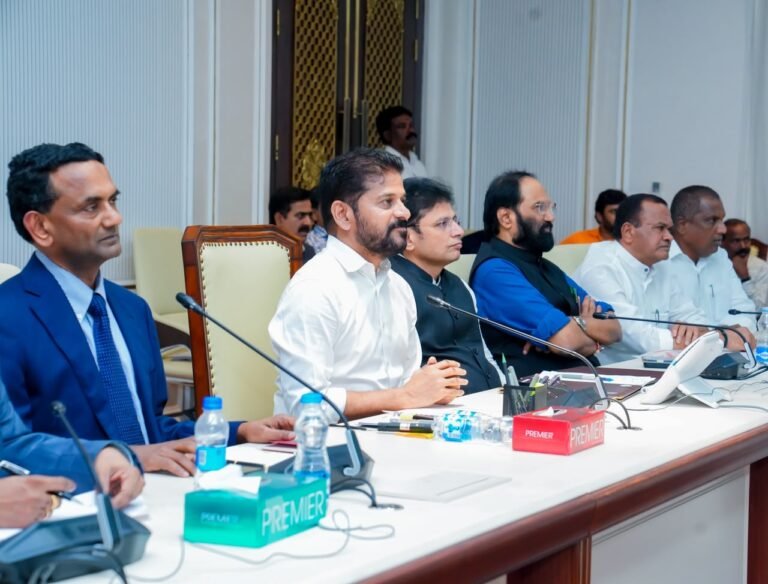 దేశంలోనే అతిపెద్ద AI డేటా సెంటర్‌ హైదరాబాద్‌లో …